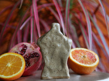Load image into Gallery viewer, Incense Holder Bust
